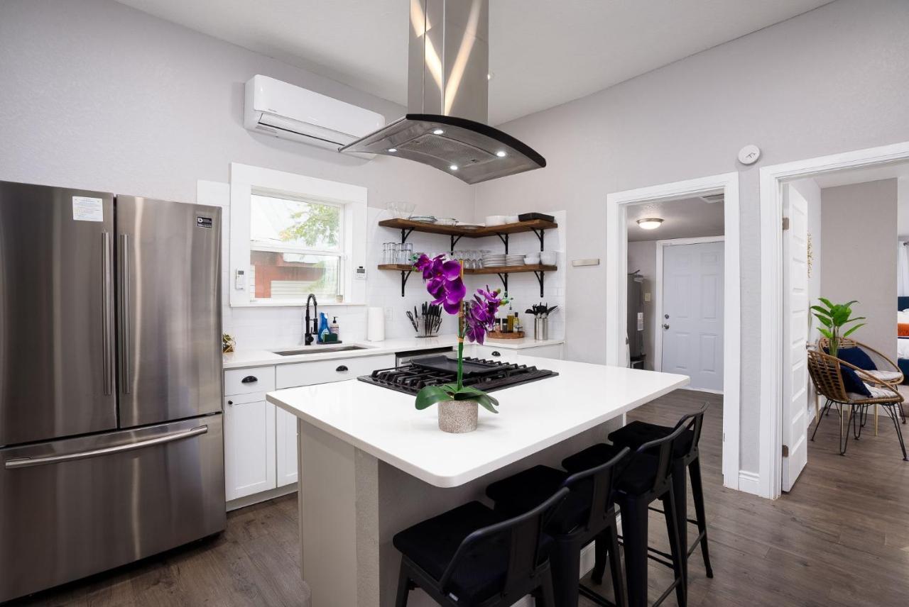 Modern 3 Bed, 2 Bath Home Minutes To Downtown & Alamodome San Antonio Exterior photo