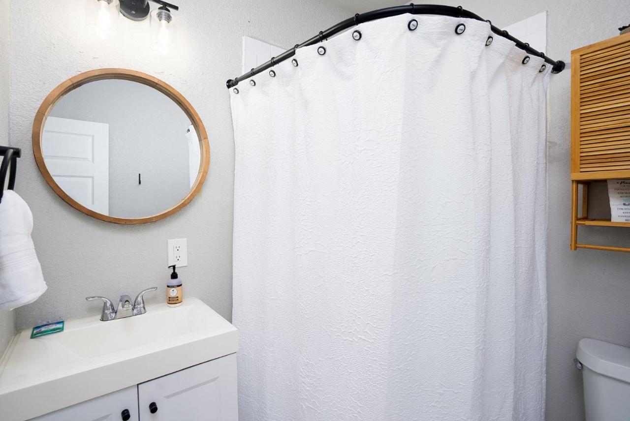 Modern 3 Bed, 2 Bath Home Minutes To Downtown & Alamodome San Antonio Exterior photo